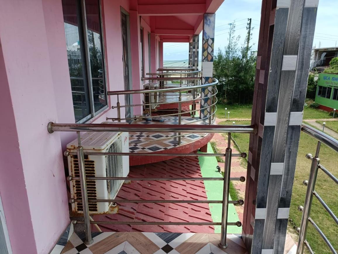 Sea Smile Inn Mandarmani Ngoại thất bức ảnh